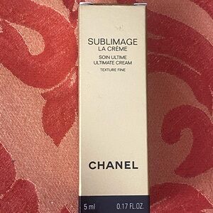Chanel Sublimage La Crème Ultimate Cream